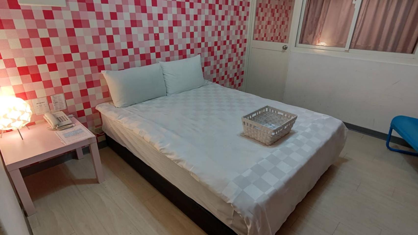 Sleep Taipei Hotel - Nanya Eksteriør bilde